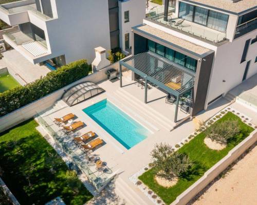 Realizácia apartmánovej vily Petrčane, Chorvátsko